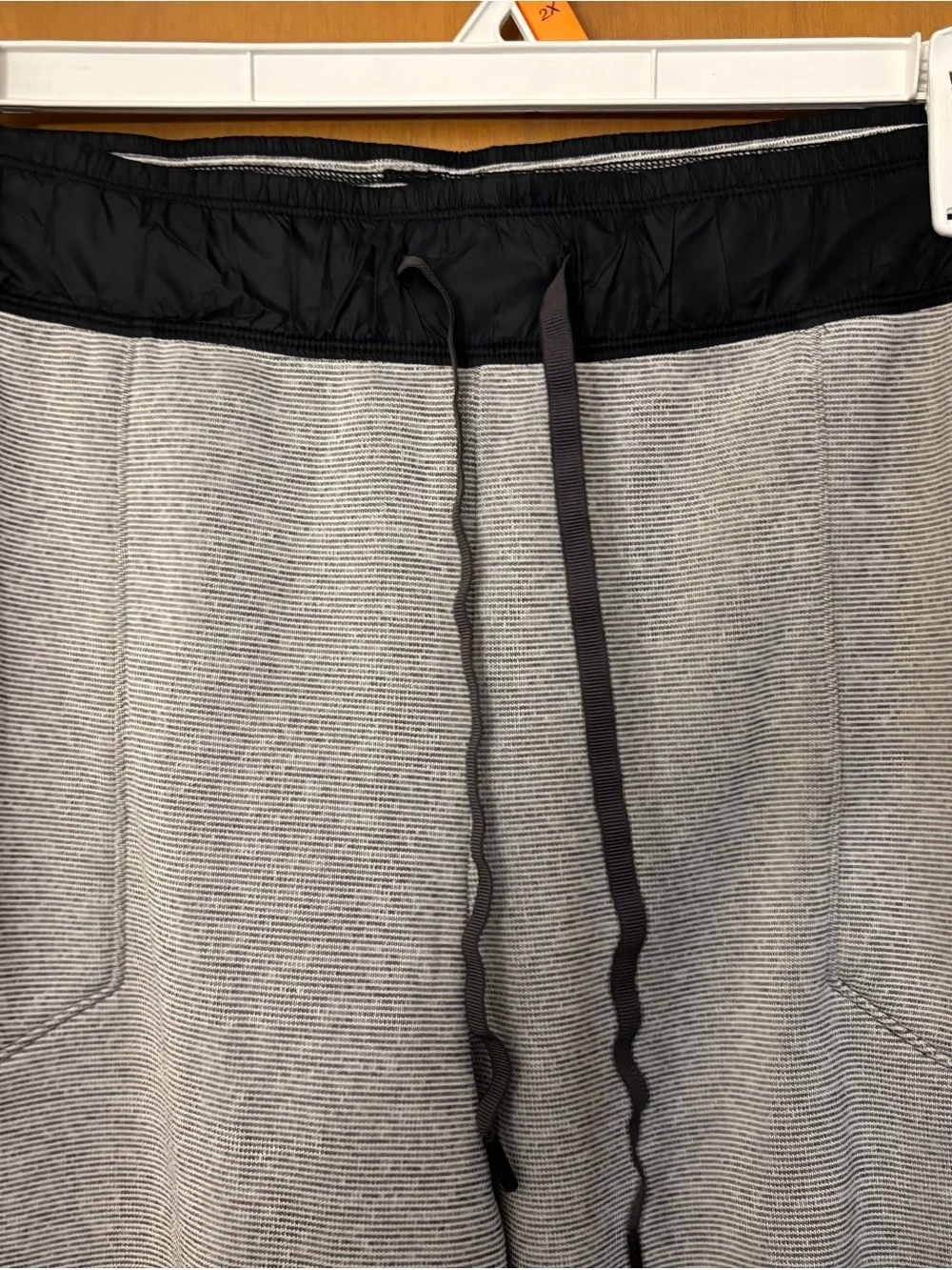 Under Armour Men’s Light Gray Jogger Sweatpants with Black Waistband - Picture 5 of 7